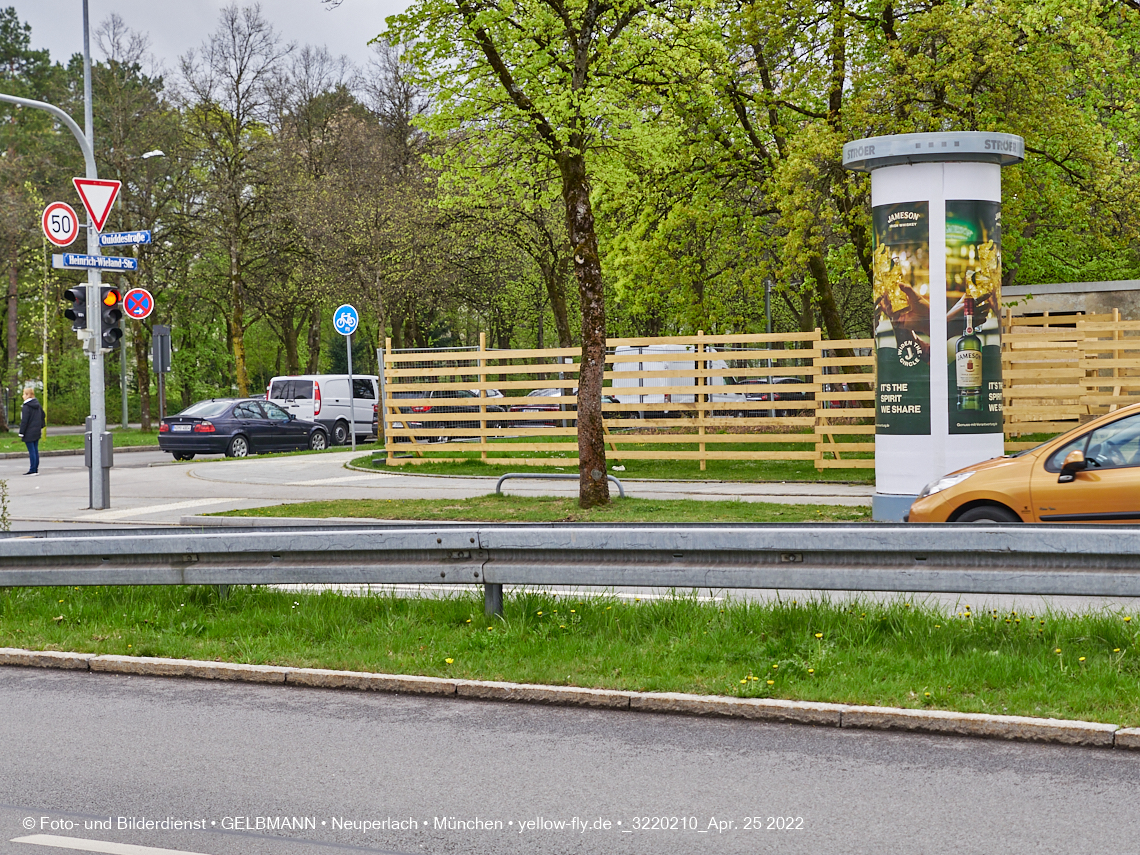 25.04.2022 - Baustelle am Haus für Kinder in Neuperlach